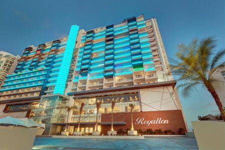 Royalton CHIC Cancun, An Autograph Collection All-Inclusive Resort – Adults Only